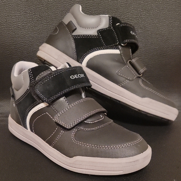 Geox Other - Geox Big Boy/ Girl sneakers boots.Euro 37 US 5.Black and Gray Velcro Sneakers